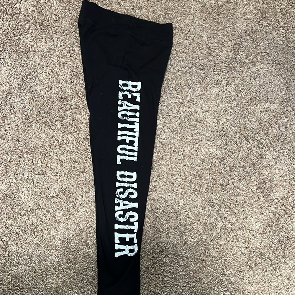Beautiful Disaster full length leggings - Picture 3 of 5